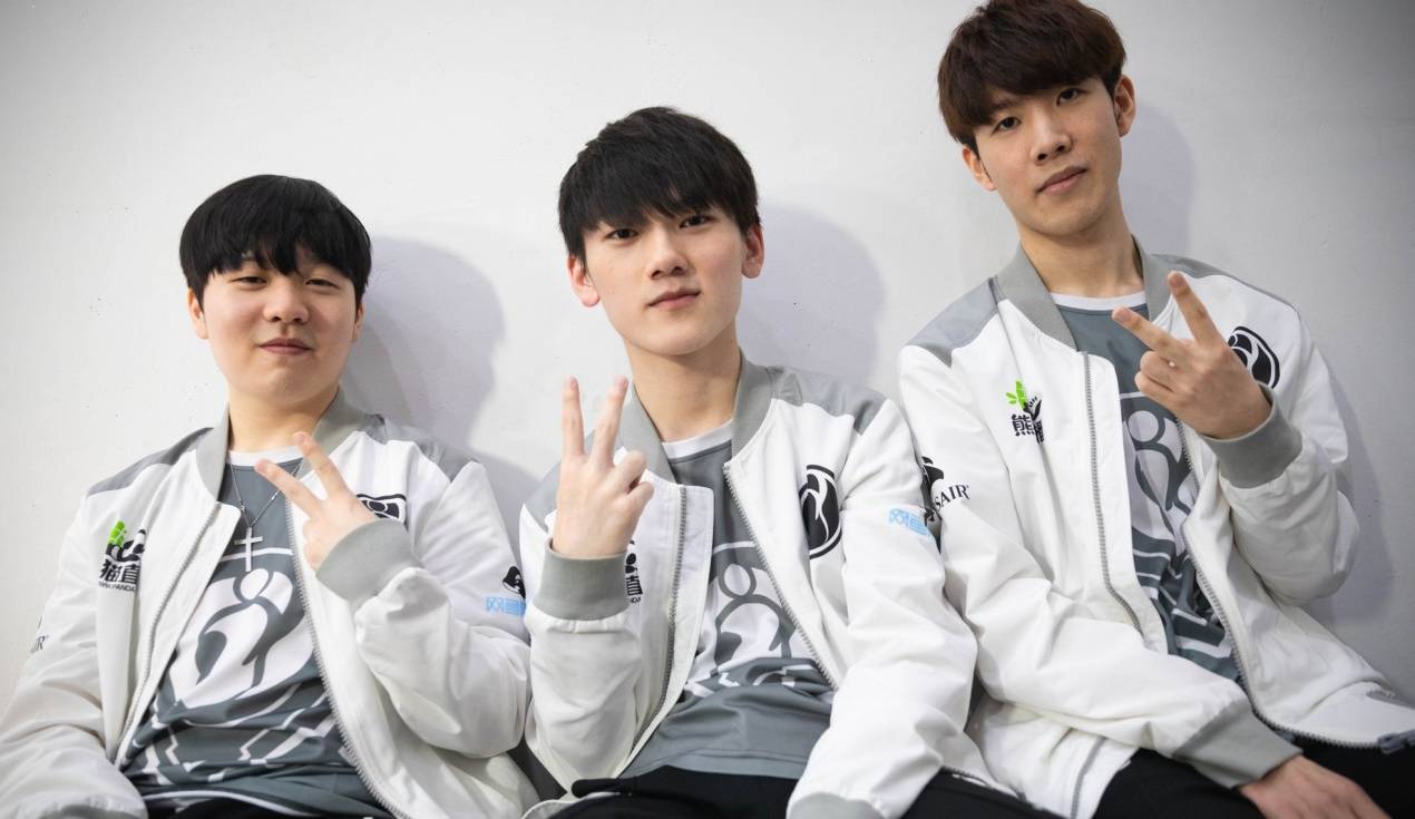 无数八卦和 无数八卦和